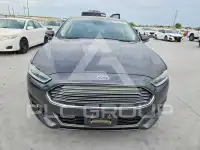 2016 Ford FUSION фото