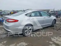 2016 Ford FUSION photo