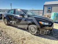 2016 Ford FUSION photo