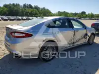 2016 Ford FUSION фото