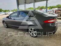2016 Ford FUSION фото