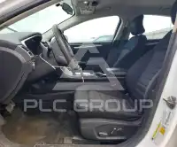 2016 Ford FUSION фото