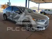 2016 Ford FUSION фото