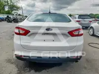 2016 Ford FUSION фото