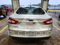 2016 Ford FUSION фото