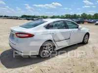 2016 Ford FUSION фото