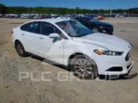 2016 Ford FUSION фото
