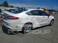 2016 Ford FUSION фото