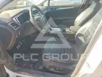 2016 Ford FUSION фото