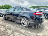 2016 Ford FUSION photo