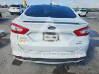 2016 Ford FUSION фото