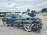 2016 Ford FUSION photo
