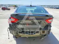 2016 Ford FUSION фото