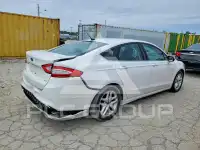 2016 Ford FUSION photo
