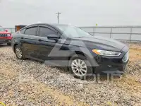 2016 Ford FUSION photo