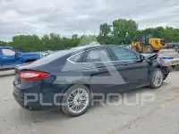 2016 Ford FUSION photo
