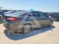 2016 Ford FUSION фото