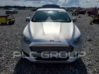 2016 Ford FUSION фото