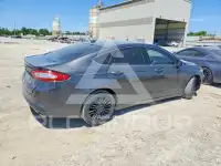 2016 Ford FUSION фото