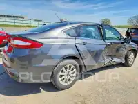 2016 Ford FUSION фото