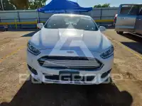2016 Ford FUSION фото