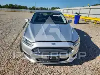 2016 Ford FUSION photo