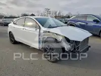 2016 Ford FUSION фото
