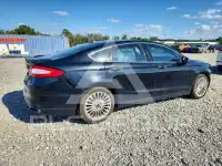 2016 Ford FUSION фото