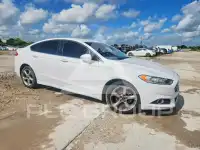 2016 Ford FUSION фото