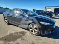 2016 Ford FUSION photo