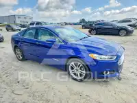 2016 Ford FUSION фото