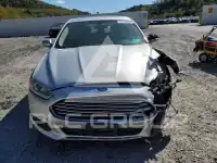 2016 Ford FUSION фото