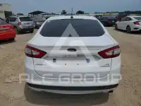 2016 Ford FUSION фото