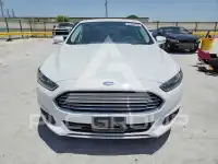 2016 Ford FUSION photo