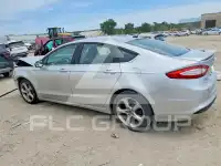 2016 Ford FUSION фото