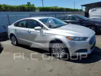 2016 Ford FUSION фото