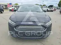 2016 Ford FUSION photo
