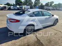 2016 Ford FUSION photo