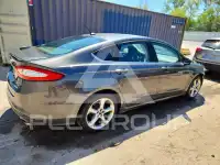 2016 Ford FUSION фото