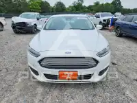 2016 Ford FUSION фото