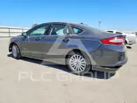2016 Ford FUSION фото