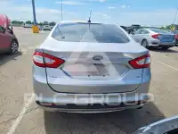 2016 Ford FUSION фото