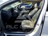 2016 Ford FUSION фото