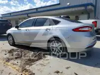 2016 Ford FUSION фото