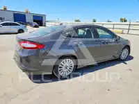 2016 Ford FUSION фото