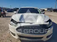 2016 Ford FUSION photo