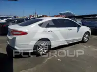 2016 Ford FUSION фото