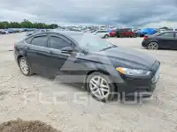 2016 Ford FUSION фото