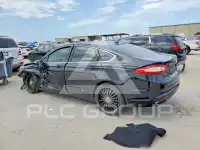 2016 Ford FUSION фото