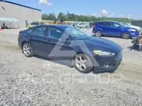2016 Ford FUSION photo